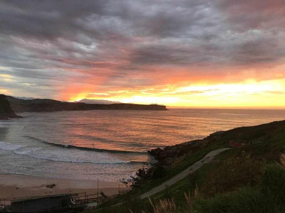 Apartamento Sunset Con Vistas Playa De Los Locos Suances Exterior foto